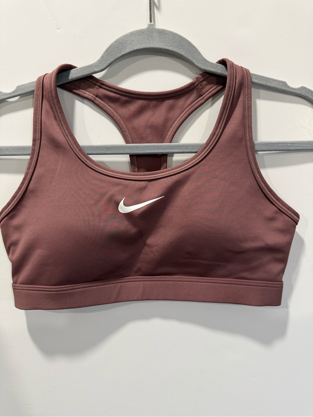 Nike Womens Swoosh Medium Support Sports Bra Mauve Small